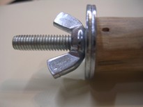 Vis double filet, écrou à oreilles et rondelles